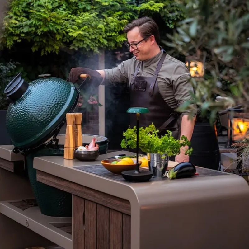 Adezz Forno Kamado Station with the Big Green Egg