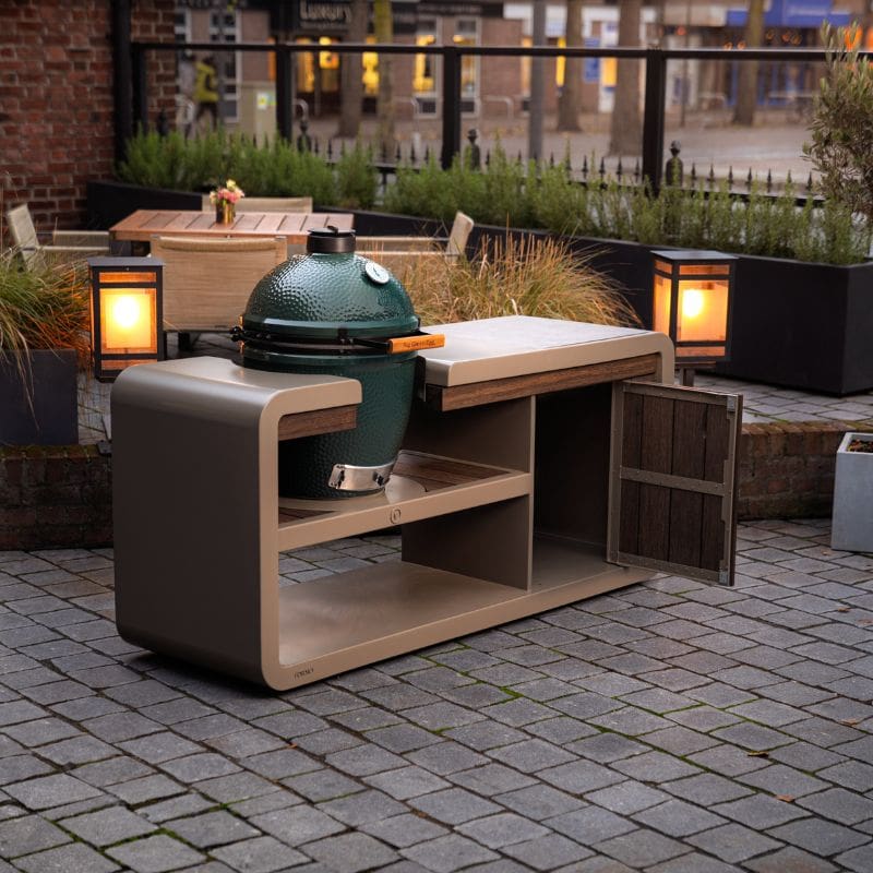 Adezz Forno Kamado Station with the Big Green Egg