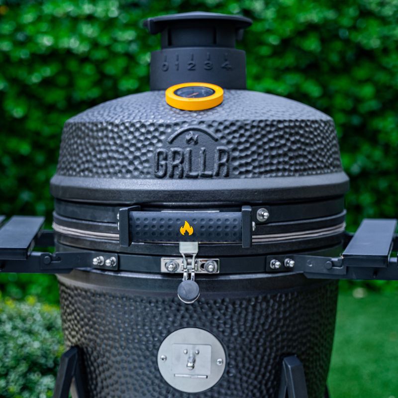 GRLLR Ember Classic 22 Inch Kamado Grill