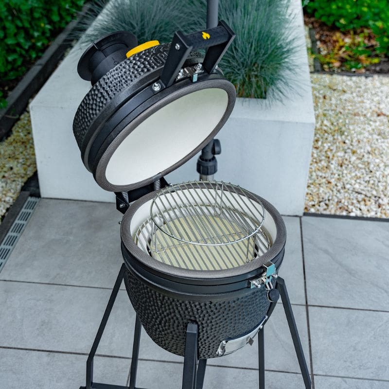 GRLLR Ember Classic 22 Inch Kamado Grill