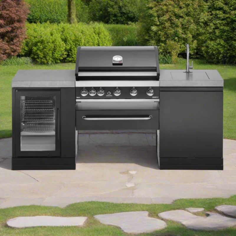 GrandPro 205 Series Maxim G5 Outdoor Kitchen