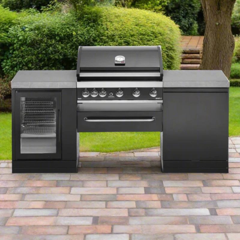 GrandPro 205 Series Maxim G5 Outdoor Kitchen