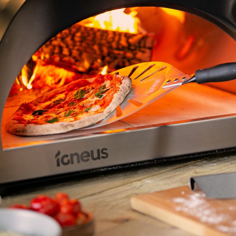 Igneus Classico Wood Fired Pizza Oven