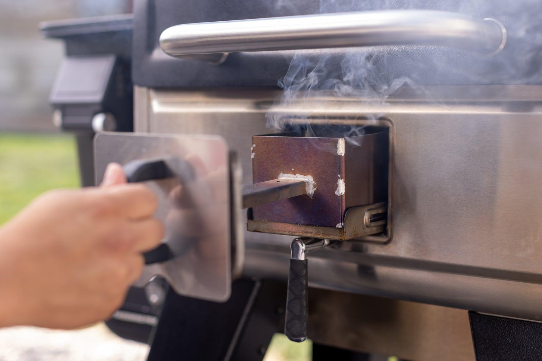 Camp Chef Woodwind Pro 24 Pellet Grill Smoker